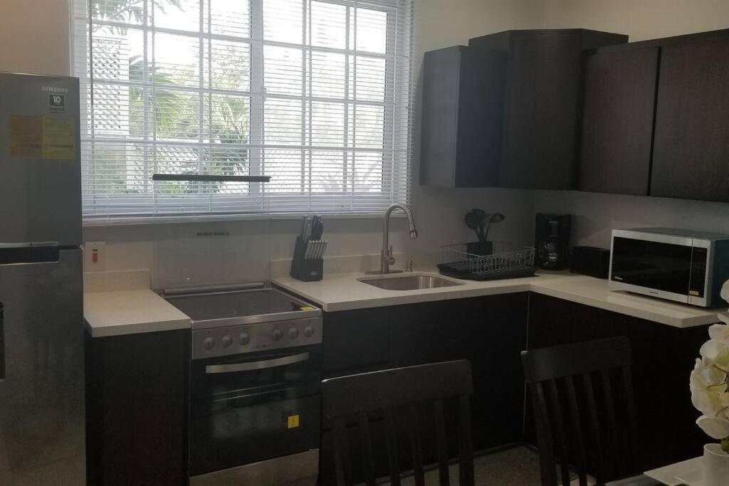 Ridgeview Suite 4 Kingston Exterior foto